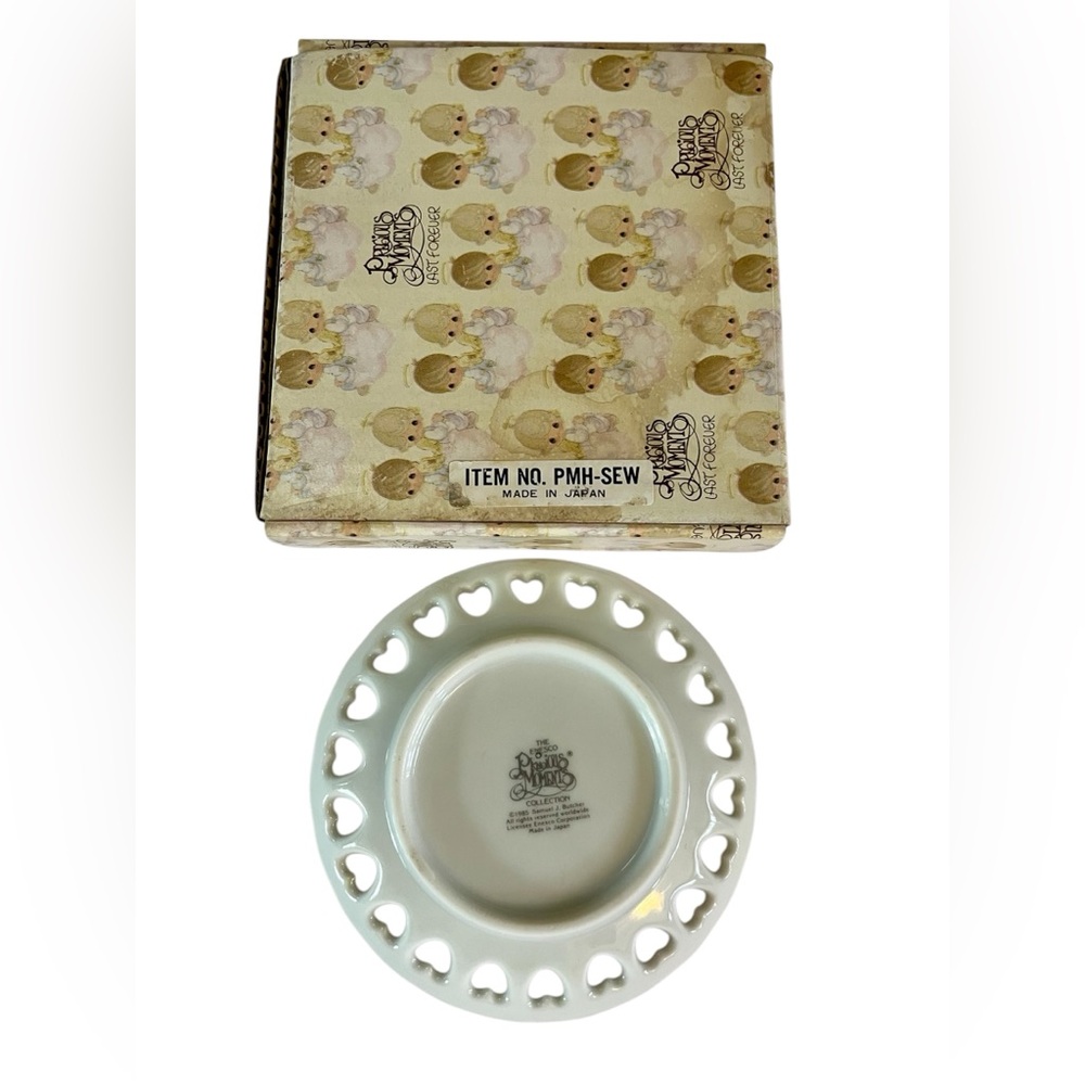 Hostess Pick 🥳💥 Precious Moments 'Sew in Love' Heart Plate - Picture 4 of 6